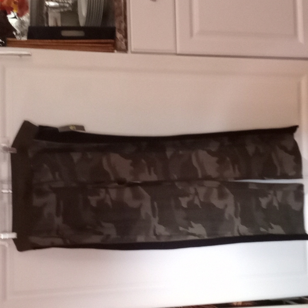 Athletic Works Woman's Camo Sweatpants XL